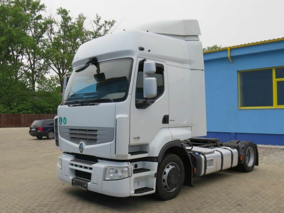 <span style="font-weight: bold;">RENAULT PREMIUM 460DXI</span>